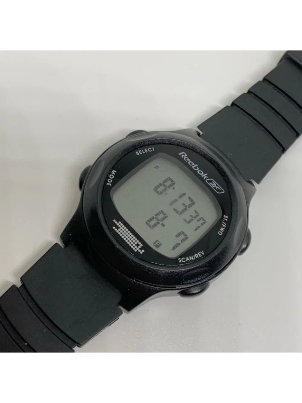 Reebok men’s quartz digital watch 42mm day date black tone resin band running